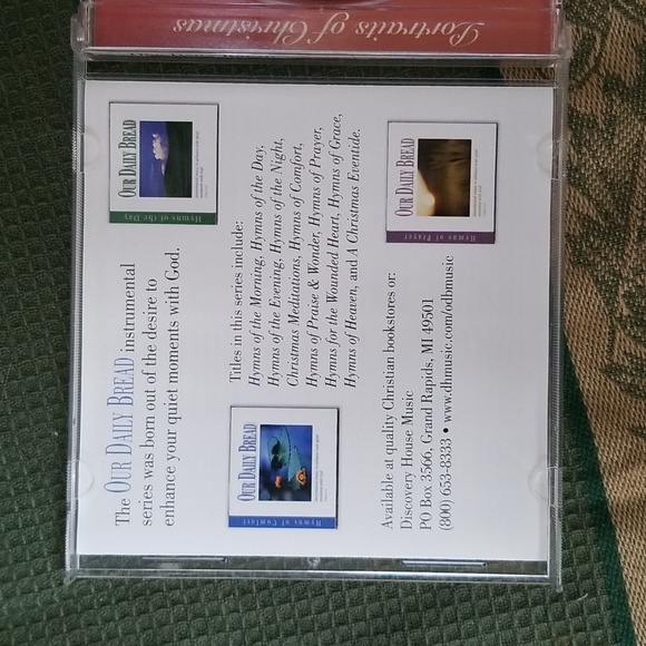 🎄OUR DAILY BREAD CHRISTMAS CD - Picture 5 of 8